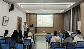 说明: f96ca95dc01f307a641f766c4eb6c3c