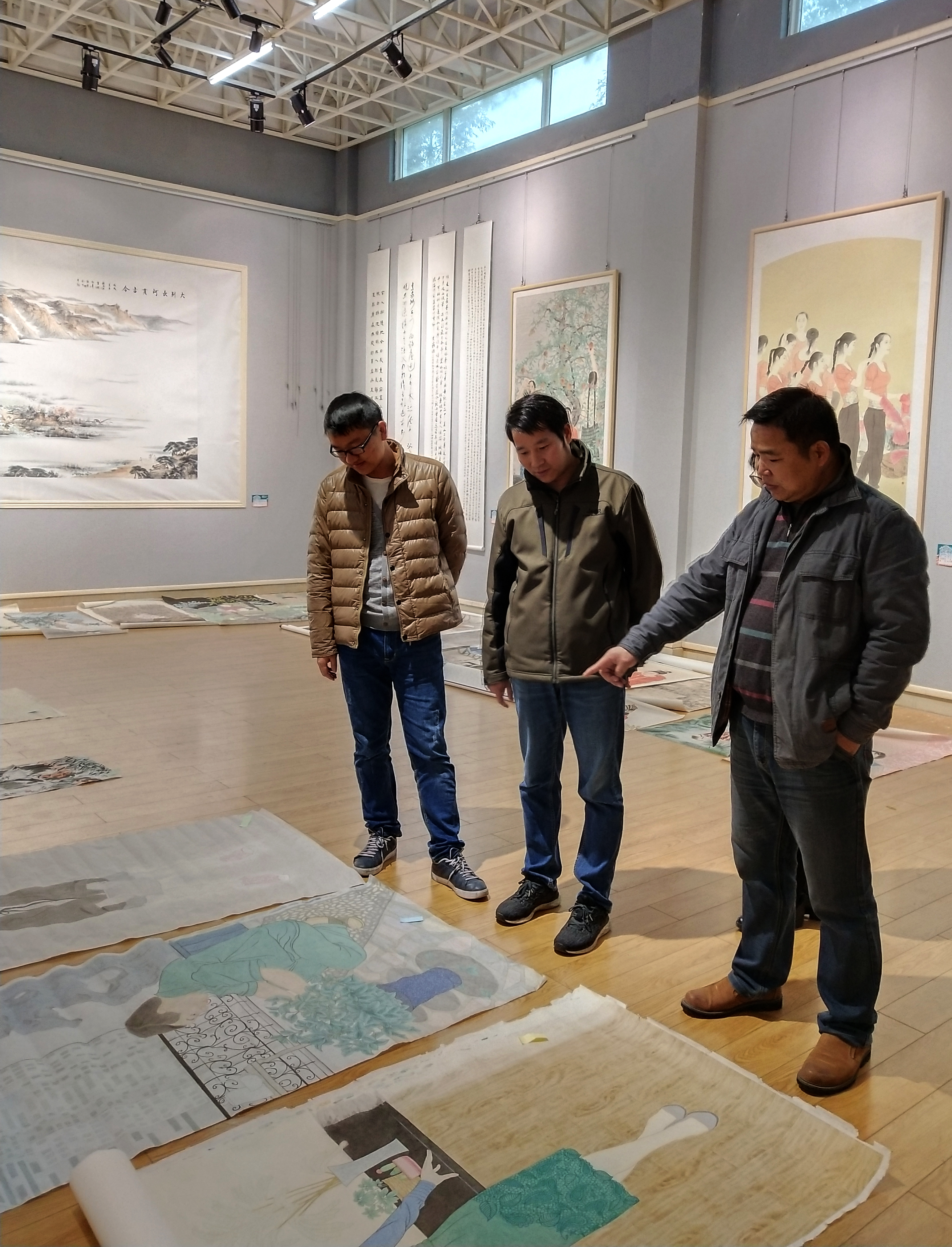 5.  11月14日上午 师古画今——美术专业研究生专业技能展示活动评作品1.jpg